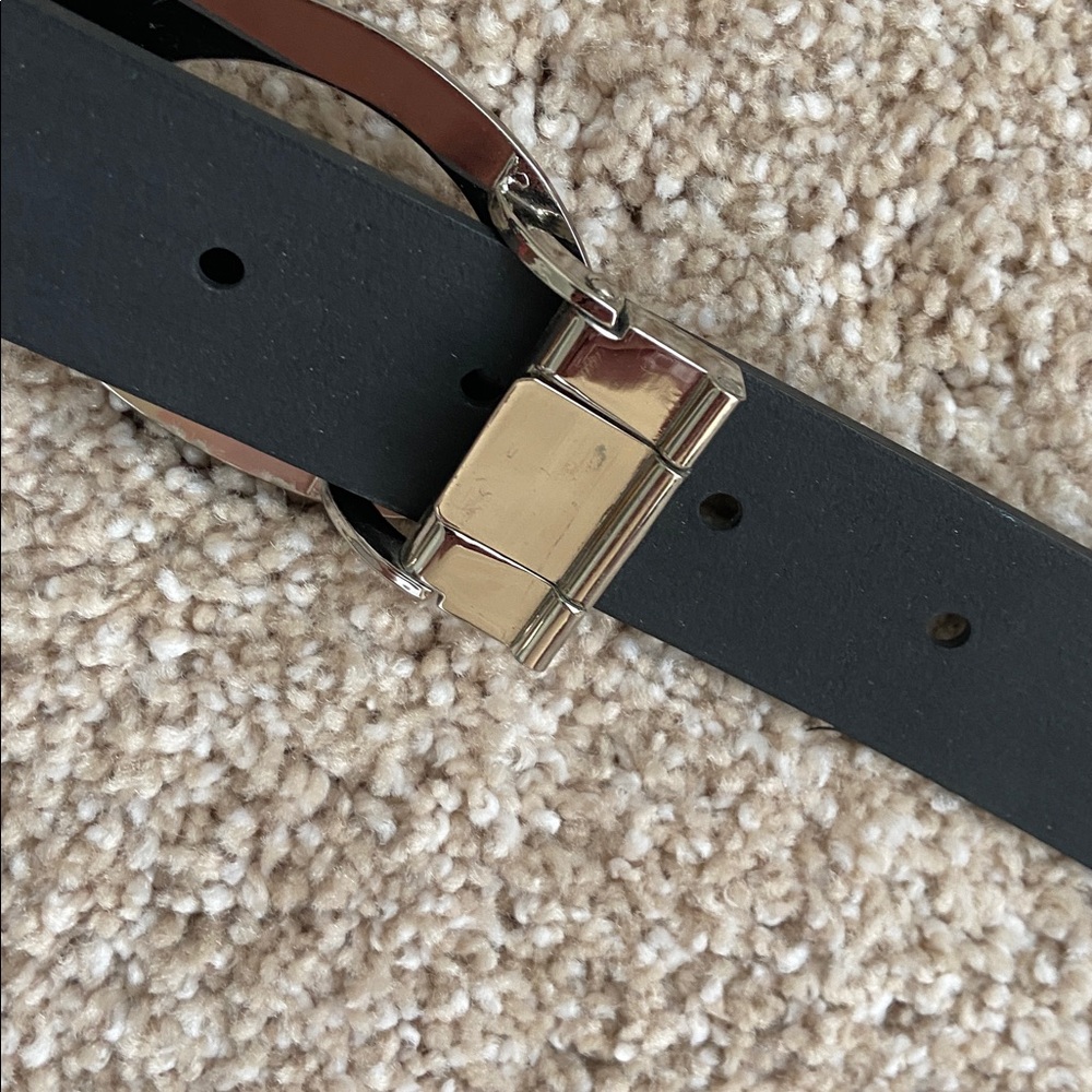 Black Vinyl Belt with Unique Medusa Head Buckle - Picture 6 of 7
